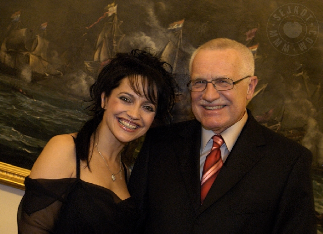 Lucie B�l� a V�clav Klaus