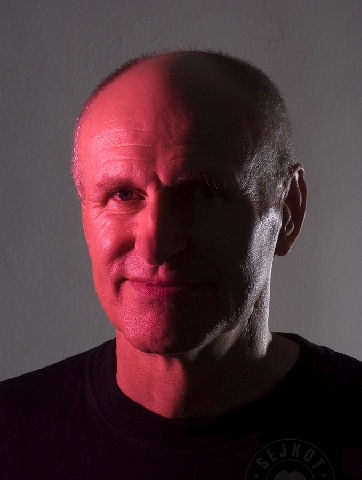 Martin Hilsk�