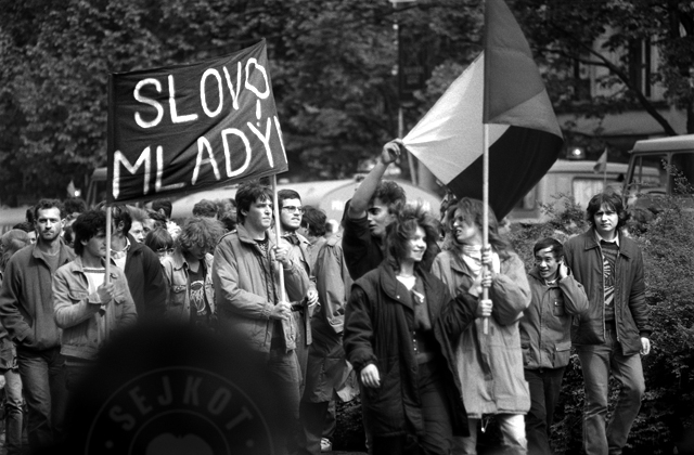 1.M�J 1989